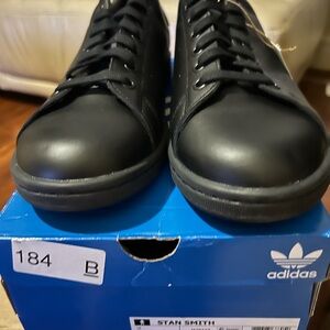 Adidas Men's Black Stan Smith Sneakers